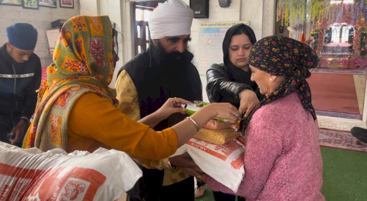 दशमेश रोटी बैंक ने 50 जरूरतमंद लोगों को बांटा राशन, पिछले 6 सालों से गरीब लोगों की सेवा कर रहा रोटी बैंक,