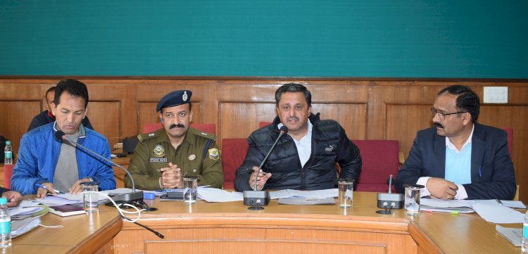 अनुसूचित जाति विकास कार्यक्रम के तहत ज़िला स्तरीय समीक्षा बैठक आयोजित