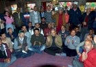 सुनील शर्मा बिट्टू ने हमीरपुर बाजार में लोगों को दी शुभकामनाएं, पूजा-अर्चना की
