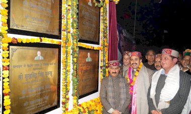 मुख्यमंत्री ने कुल्लू में 198 करोड़ रुपये लागत की 13 परियोजनाओं के लोकार्पण एवं शिलान्यास किए