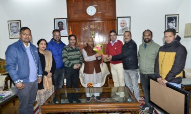 राज्यपाल से हिमाचल प्रदेश सचिवालय सेवा कर्मचारी संगठन ने भेंट की