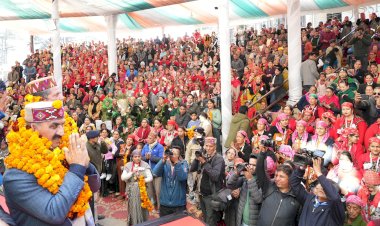 मुख्यमंत्री ने विंटर कार्निवल मनाली का शुभारम्भ किया, महिला मंडलों की प्रोत्साहन राशि 25 हजार करने की घोषणा की