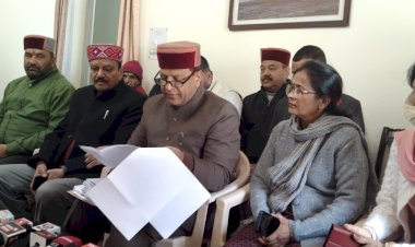 बोले बिंदल हमारे विकास कार्यों का इतिहास गवाह,निराशाजनकरहा मुख्यमंत्री का दौरा.....पूर्व जयराम सरकार के किए कार्यों का सीएम से करवाया उद्घाटन व शिलान्यास करवा दिए