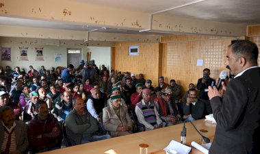 अनिरूद्ध सिंह ने किया नालदेहरा क्षेत्र का दौरा