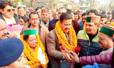 प्रदेश को सर्वश्रेष्ठ राज्य बनाना के लिए हम सब को आपसी सहयोग से बढ़ना होगा आगे - विक्रमादित्य सिंह