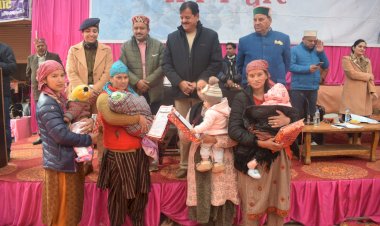 कुल्लू विधानसभा क्षेत्र के शाट गाँव में आयोजित हुआ सरकार गांव के द्वार कार्यक्रम 