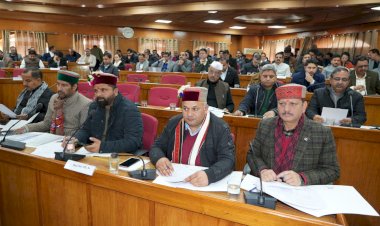 भ्रष्टाचार पर नकेल कसने के लिए नया कानून बनाने पर विचार: मुख्यमंत्री