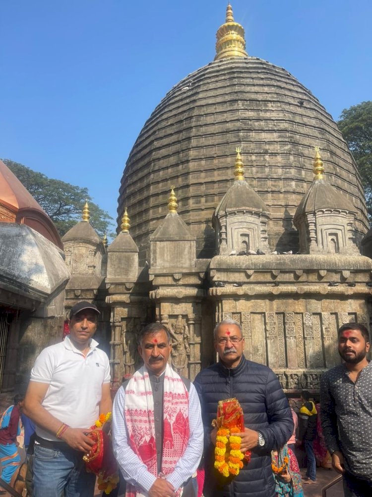 मुख्यमंत्री ने कामाख्या शक्तिपीठ में प्रार्थना की