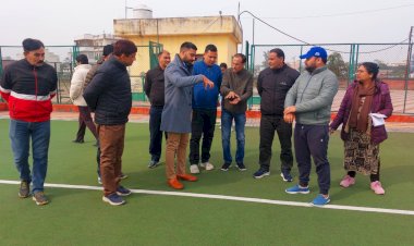 उपायुक्त ने इंदिरा खेल स्टेडियम के साथ विभिन्न संस्थानों का किया निरीक्षण