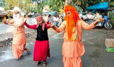 कलाकारों ने  शिलाई  व नाया में गीत संगीत से दी योजनाओं की जानकारी