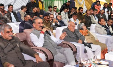 मुख्यमंत्री ने ज्वालामुखी के अंब पठियार में ‘सरकार गांव के द्वार’ कार्यक्रम की अध्यक्षता की,  हेलीपोर्ट सुविधा से जुड़ेगा ज्वालामुखी