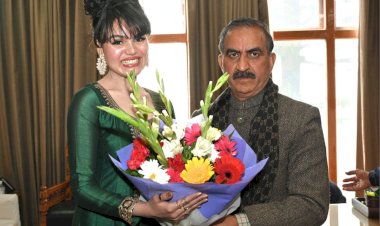 मिस अर्थ इंडिया-2022 ने मुख्यमंत्री से भेंट की