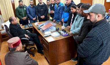 जेओए आईटी के अभ्यर्थियों से मिले नेता प्रतिपक्ष