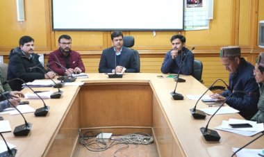 22 फरवरी तक 80 साल की उम्र व परसन विद डिसएबेलिटी मतदाताओं की पहचान सुनिश्चित करें बूथ लेवल ऑफिसर - शशांक गुप्ता