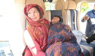 दुर्गम क्षेत्र डोडरा-क्वार से दो मरीजों को एयरलिफ्ट कर आईजीएमसी पहुंचाया