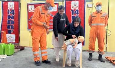 14वी बटालियन राष्ट्रीय आपदा मोचन बल की टीम ने इंटरनल विश्वविद्यालय, बडू साहिब में किया सामुदायिक जागरूकता कार्यक्रम