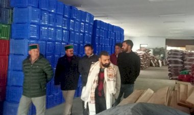 उपायुक्त किन्नौर ने एच.पी.एम.सी के निर्माणाधीन कोल्ड स्टोर व फल उद्यायन केंद्र का निरीक्षण किया