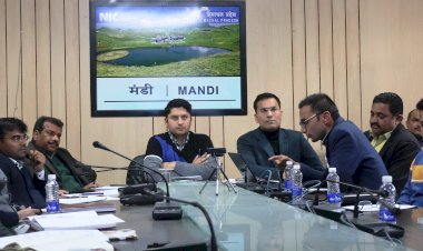 मतदान फीसदी बढ़ाने के लिए योजना पूर्वक करें प्रयास