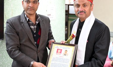 सूचना एवं जन सम्पर्क विभाग में सेवानिवृत्ति समारोह आयोजित