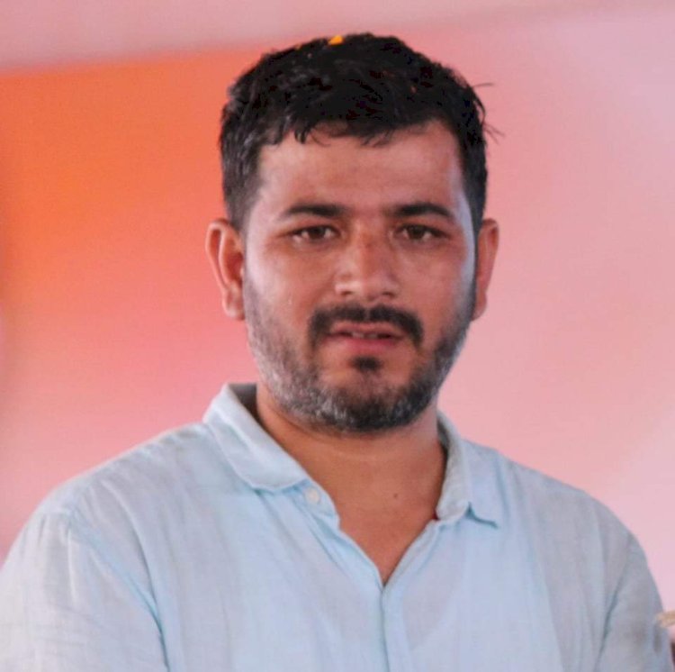 कर्मचारियों को 4? तथा 1 मार्च से देय एरियर की घोषणा से कर्मचारियों में खुशी की लहर.... अराजपत्रित कर्मचारी महासंघ