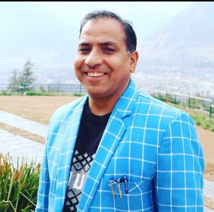 मीडिया की अनदेखी ठीक नहीं हरियाणा,छतीसगढ़ व तेलंगाना की तर्ज पर मीडिया को मिलनी चाहिए सुविधा: धनेश गौतम