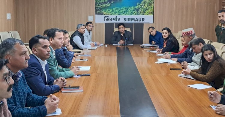 सिरमौर जिला में स्वीप गतिविधियों से बढ़ाया जायेगा मतदान प्रतिशत : गौरव महाजन