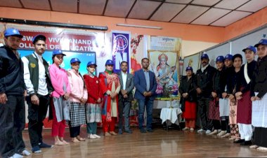 एसवीएन कालेज और गांव मनोह में आयोजित किए मतदाता जागरुकता कार्यक्रम