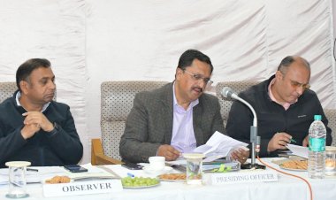 सोलन ज़िला की 06 मदिरा आबकारी इकाईयों के आबंटन की नीलामी, निविदा प्रक्रिया सम्पन्न