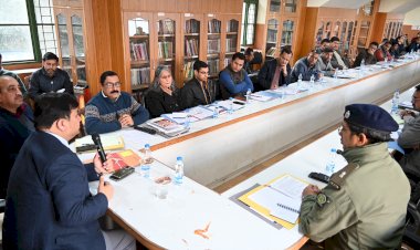 आगामी लोकसभा चुनाव को लेकर मतगणना केंद्र में बैठक आयोजित