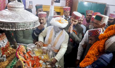 बड़ादेव के शुभ आगमन के साथ मंडी में आरंभ हुए शिवरात्रि मेले के अनुष्ठान