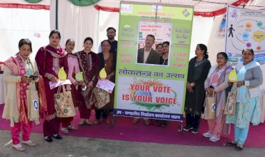 लोकतंत्र की मजबूती में महिलाओं का अहम योगदान-सुमित खिमटा अंतर्राष्ट्रीय महिला दिवस पर नाहन में हुआ जिला स्तरीय समारोह