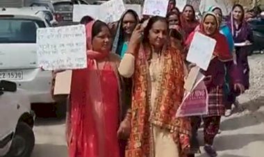 पोषण और मतदाता जागरुकता की अलख जगा रही हैं आंगनवाड़ी और आशा वर्कर्स