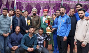 राज्य स्तरीय वॉलीबॉल प्रतियोगिता में शिमला प्रथम, उपायुक्त ने विजेता टीमों को किया सम्मानित