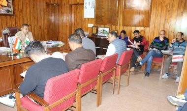 सिरमौर में 62 पीड़ितों को 71.45 लाख से अधिक राहत राशि वितरित : सुमित खिमटा