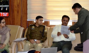 स्क्रीनिंग कमेटी ऑफ लाईसेंसड आर्म्ज़ की बैठक आयोजित