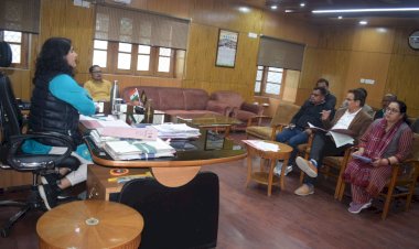 कुल्लू : विज्ञापन जारी करने से पहले लेनी होगी अनुमति : जिला निर्वाचन अधिकारी