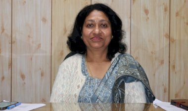 मीना बेदी ने संभाला डीपीआरओ मंडी का कार्यभार