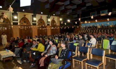 त्रि दिवसीय बाल साहित्य उत्सव के दूसरे दिन छ : सत्र आयोजित