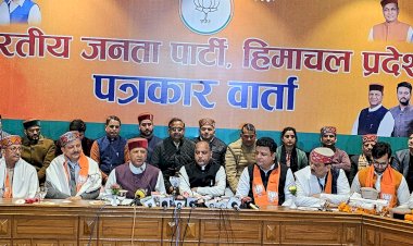 9 विधायकों का भाजपा द्वारा शिमला पहुंचने पर जोरदार स्वागत  मित्रों की सरकार सुक्खू सरकार, फ्रेंड्स कैफे बना सचिवालय : सुधीर