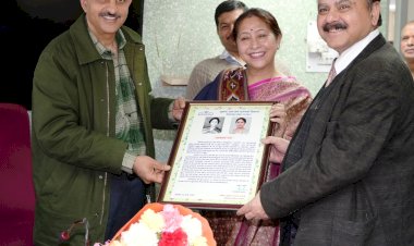 शिमला : सूचना एवं जन सम्पर्क विभाग में सेवानिवृत्ति समारोह आयोजित