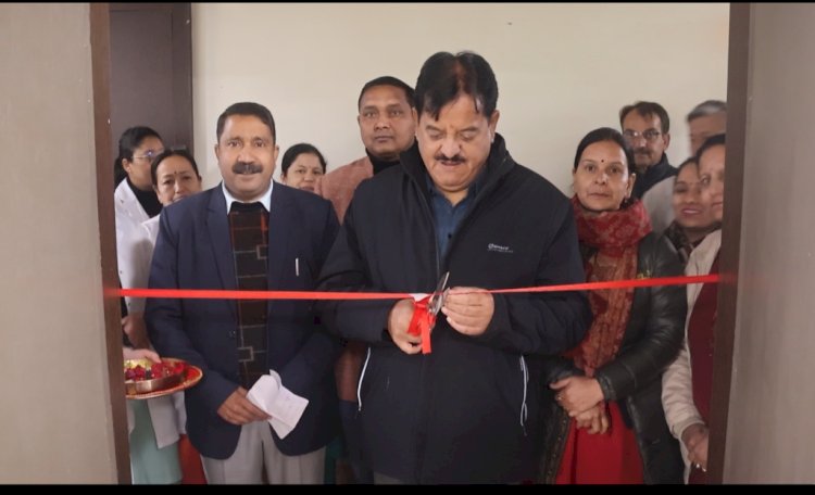 तेगुबेहड़ में ऑटोमेटिक बायोकेमिस्ट्री एनालाइजर का लोकार्पण।