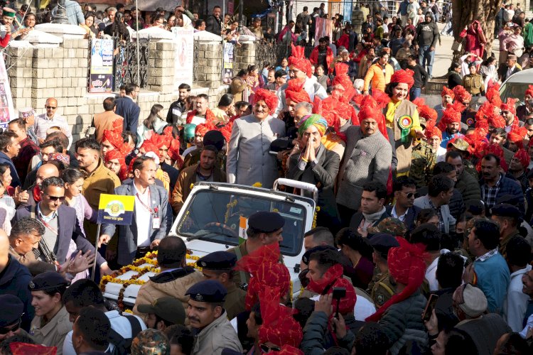 मुख्यमंत्री ने अन्तरराष्ट्रीय शिवरात्रि मेले का विधिवत् शुभारंभ किया, बाग़ी विधायकों पर साधा निशाना