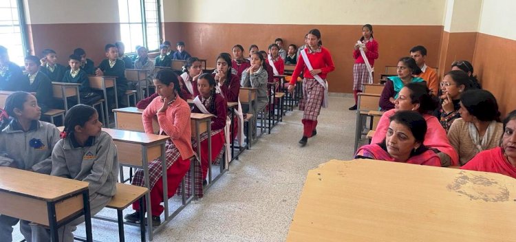 जुन्गा और जनेडघाट में स्कूली बच्चों को दी पीयर एजुकेटर के रूप में ट्रेनिंग