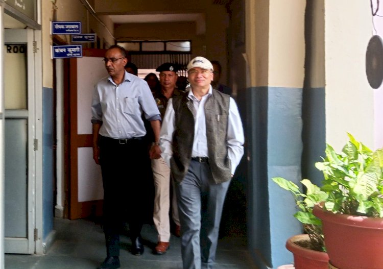 सुजानपुर में भी किया मतगणना हॉल का निरीक्षण