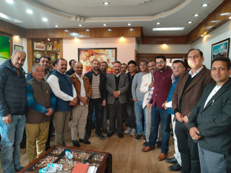 शिक्षा मंत्री रोहित ठाकुर ने बैठक कर दिए लोकसभा चुनाव से सबंधित निर्देश