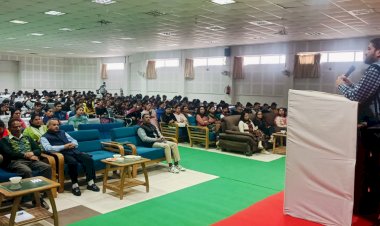 एल.आर. संस्थान में मतदाता जागरूकता कार्यक्रम का आयोजन