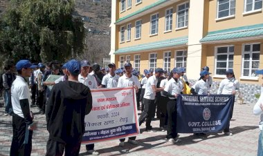 रैली, चित्रकला व हस्ताक्षर अभियान से लोगों को मतदान के लिए किया जागरूक