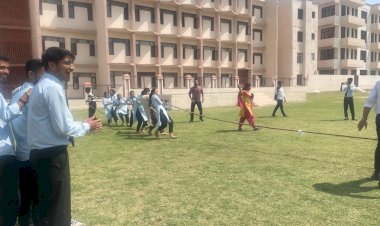 रस्साकसी में लड़कियों ने मारी बाजी