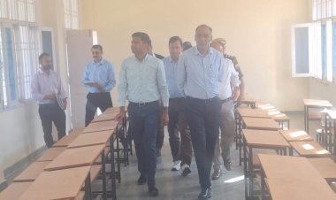 डीसी ने बड़सर में किया मतगणना हॉल और स्ट्रांग रूम का निरीक्षण