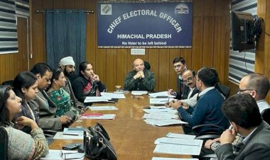 मतदाता सूची में नाम की जांच करने के लिए डाउनलोड करें वोटर हेल्पलाईन ऐप